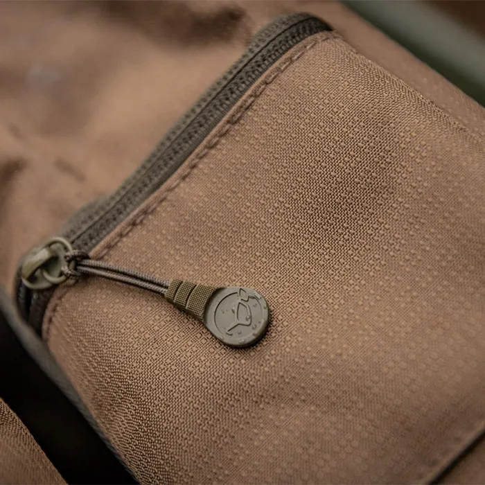 korda_compac_single_divide_fishing_sleeve_1